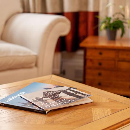 אדינבורו Stylish Victorian Apartment'S Close To The Botanical Gardens, Free Parking! מראה חיצוני תמונה