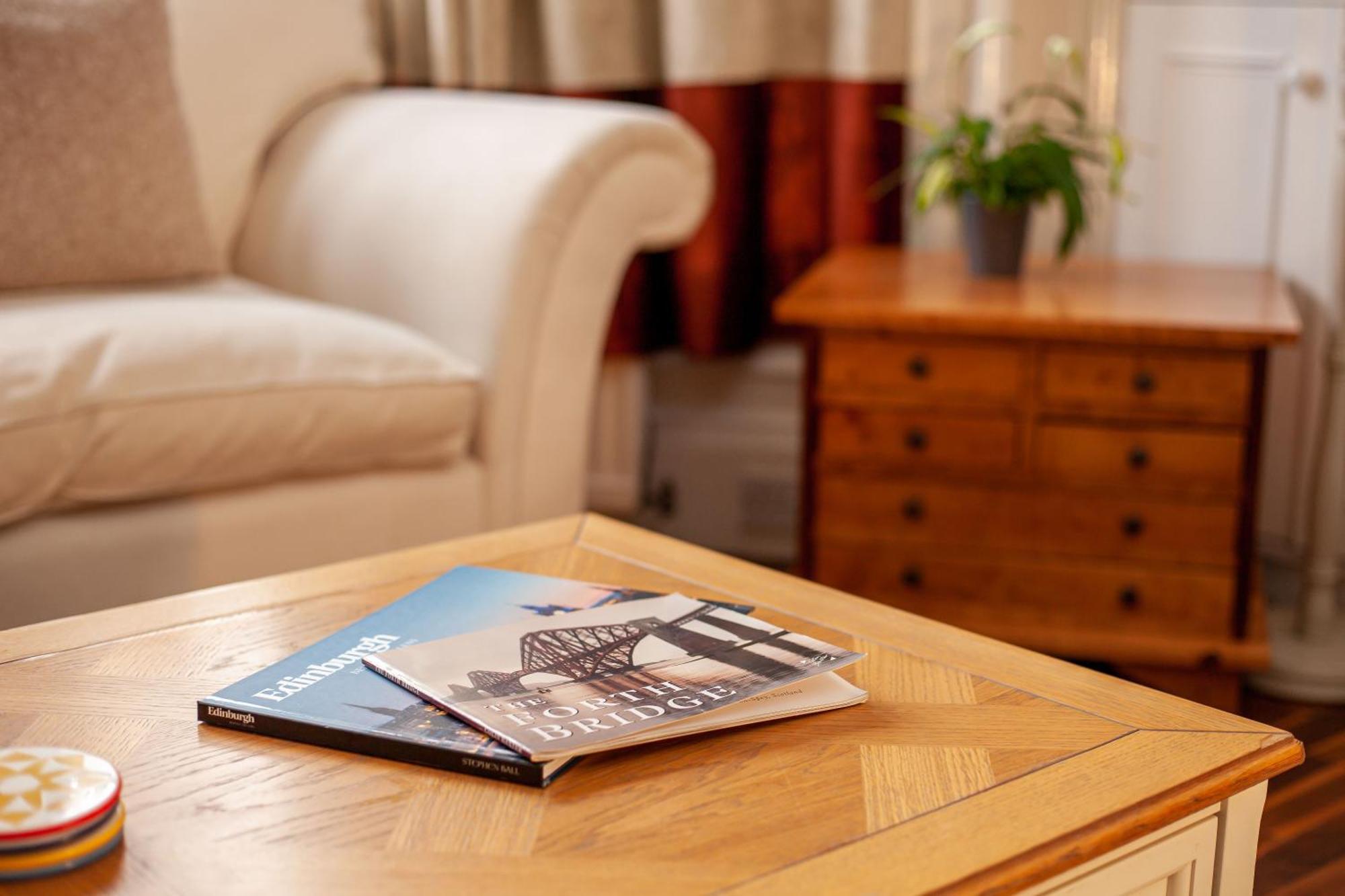 אדינבורו Stylish Victorian Apartment'S Close To The Botanical Gardens, Free Parking! מראה חיצוני תמונה