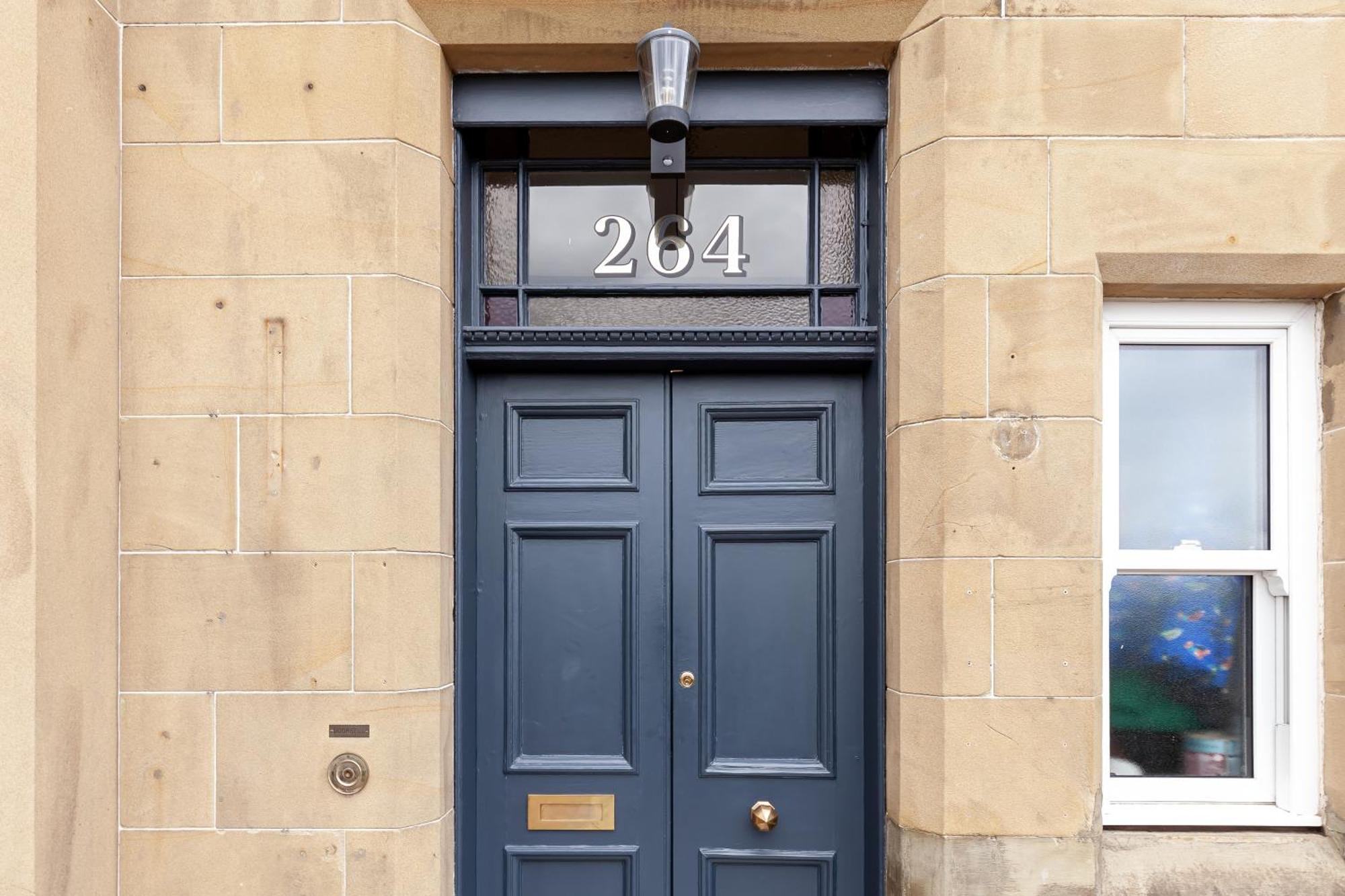 אדינבורו Stylish Victorian Apartment'S Close To The Botanical Gardens, Free Parking! מראה חיצוני תמונה
